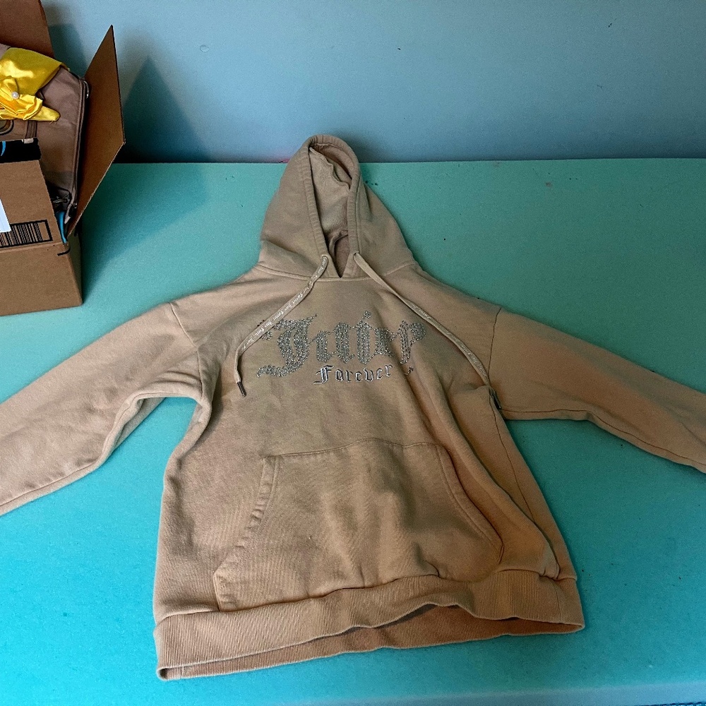 Juicy Couture Sweatshirt